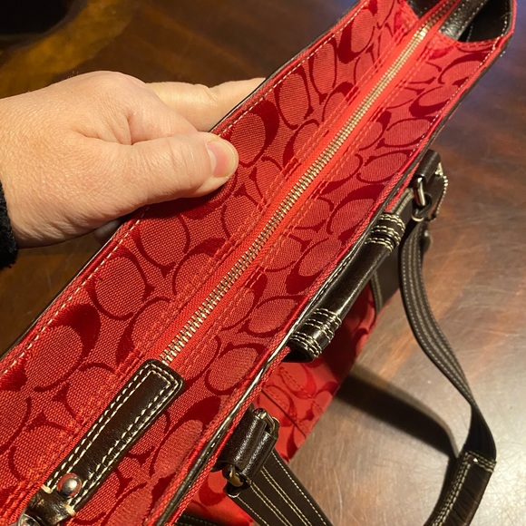 Coach Red and Brown Shoulder Bag - Picture 3 of 6